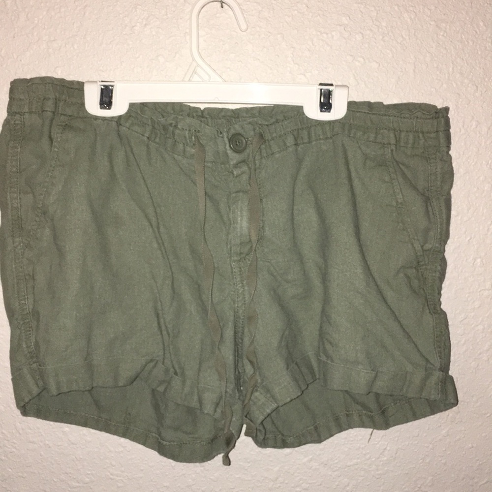 Old Navy linen shorts
